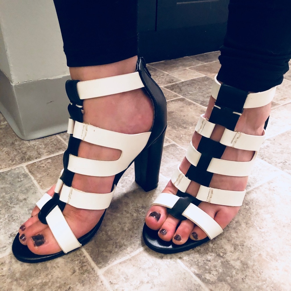 Comfortable Black and white gladiator heels